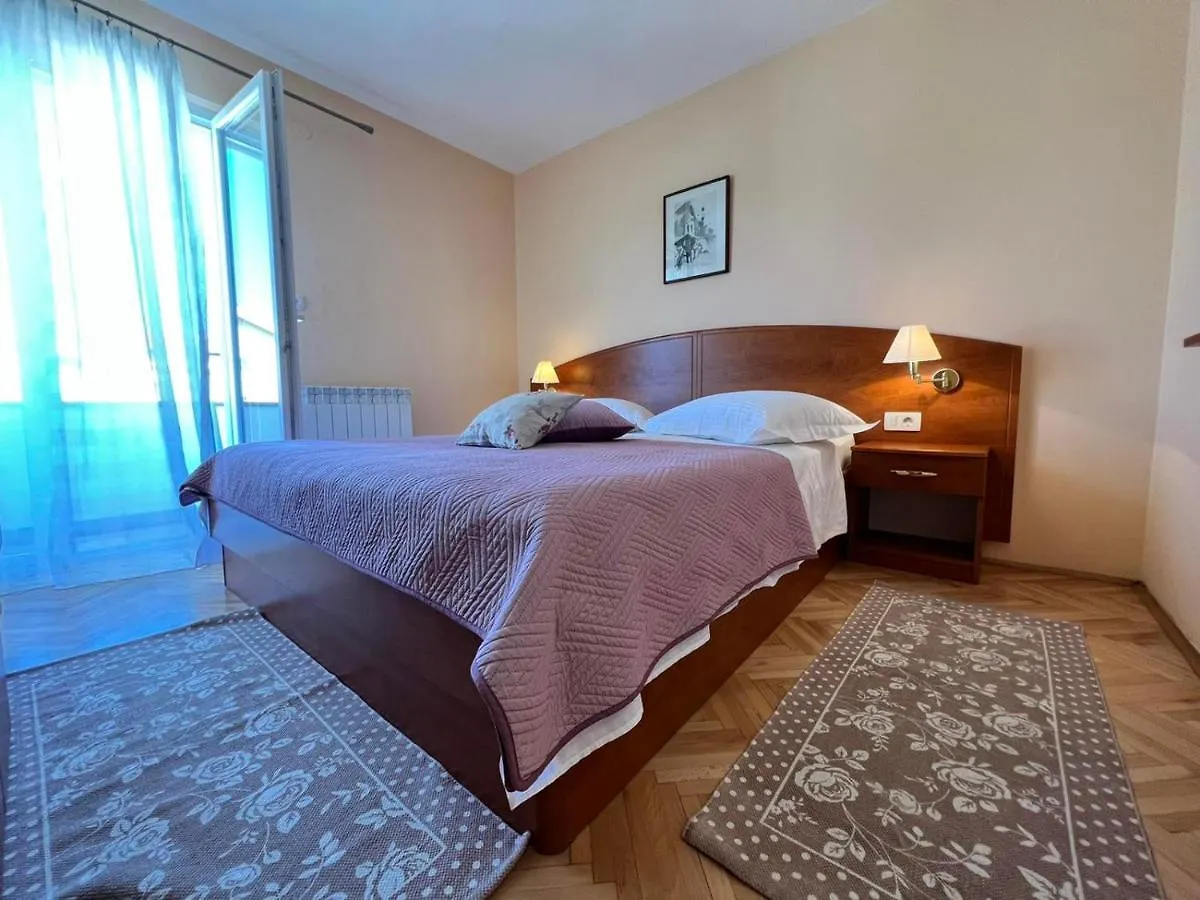 Haus Zdenka Lejlighed Rab Town